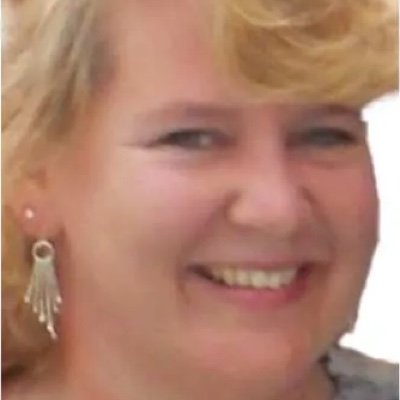 Marianne White